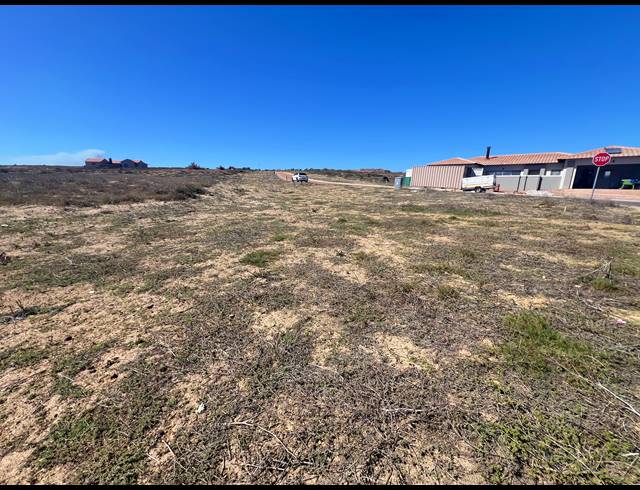 895M² VACANT LAND FOR SALE IN LANGEBAAN COUNTRY ESTATE